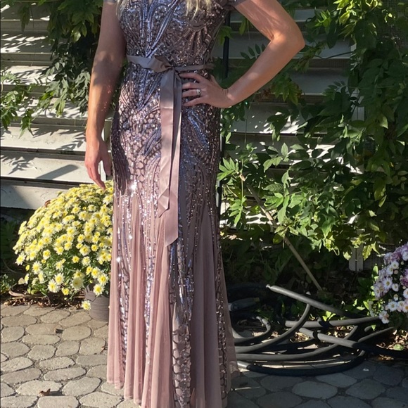 Short Sleeve Beaded Long Gown - Picture 3 of 7